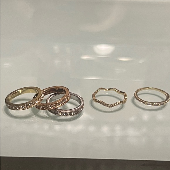 Express new size 6 lot of 4 stacking rings gold silver - Picture 2 of 5